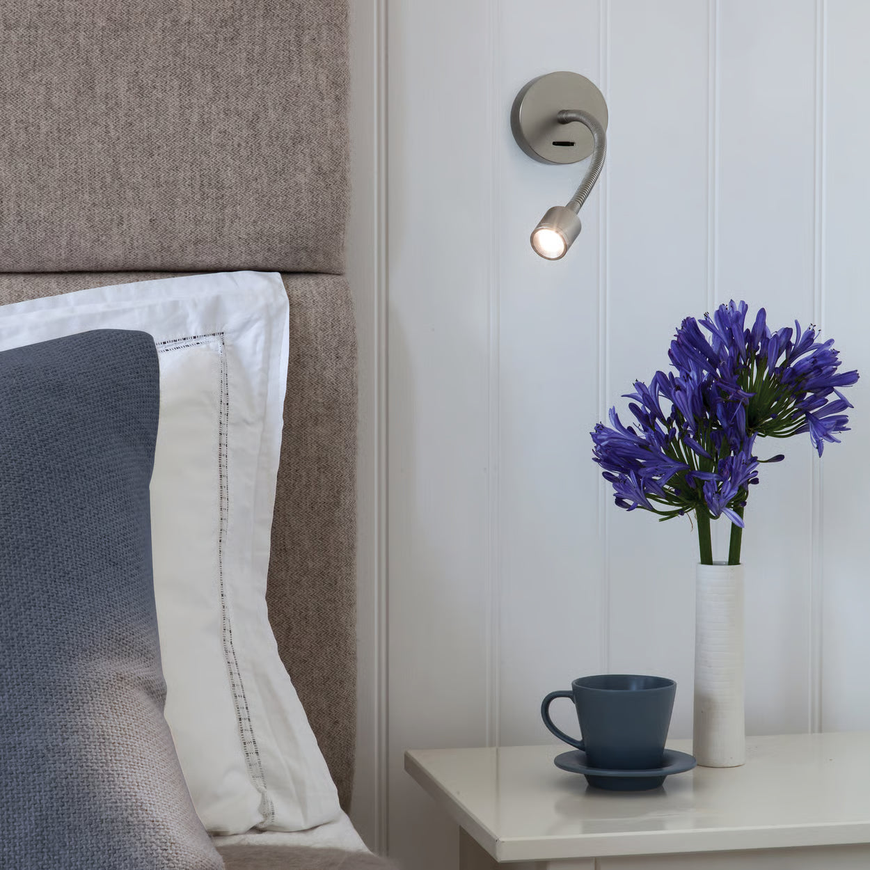 Astro 1138011 Fosso Switched LED Reading Light Bronze