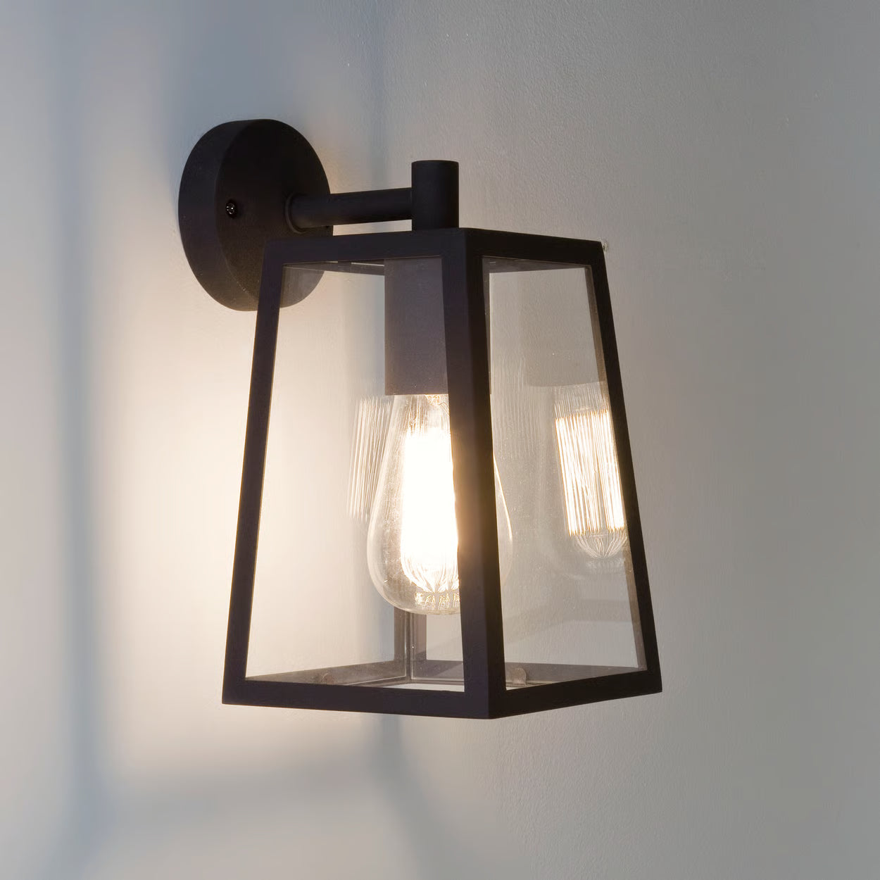 Astro Calvi Wall 215 - 1306005