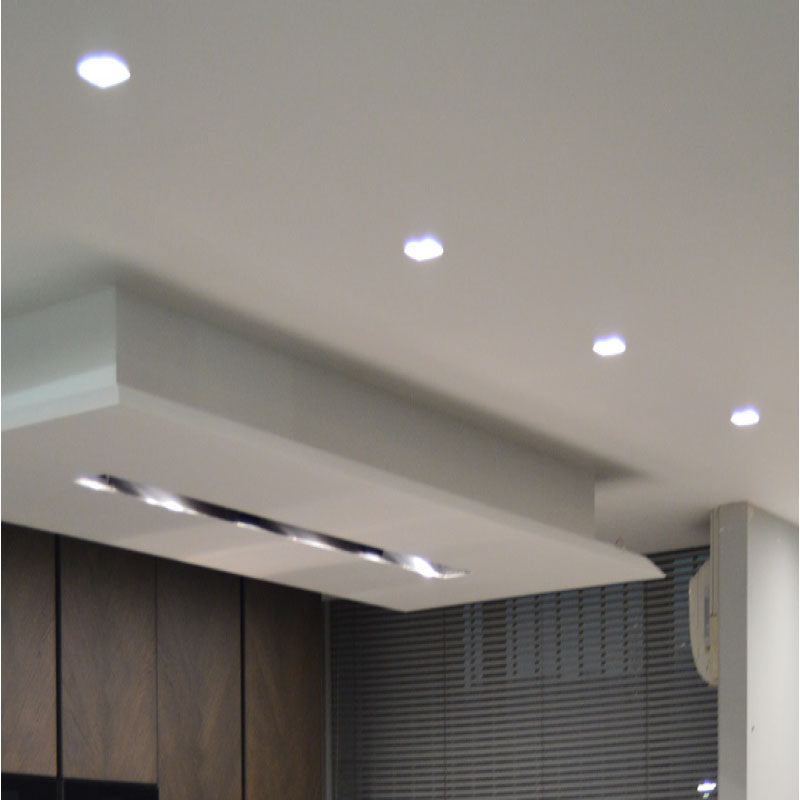 IP20, Square Trimless- TILT downlight- Cutout 80mm LUK-TS6733-MW